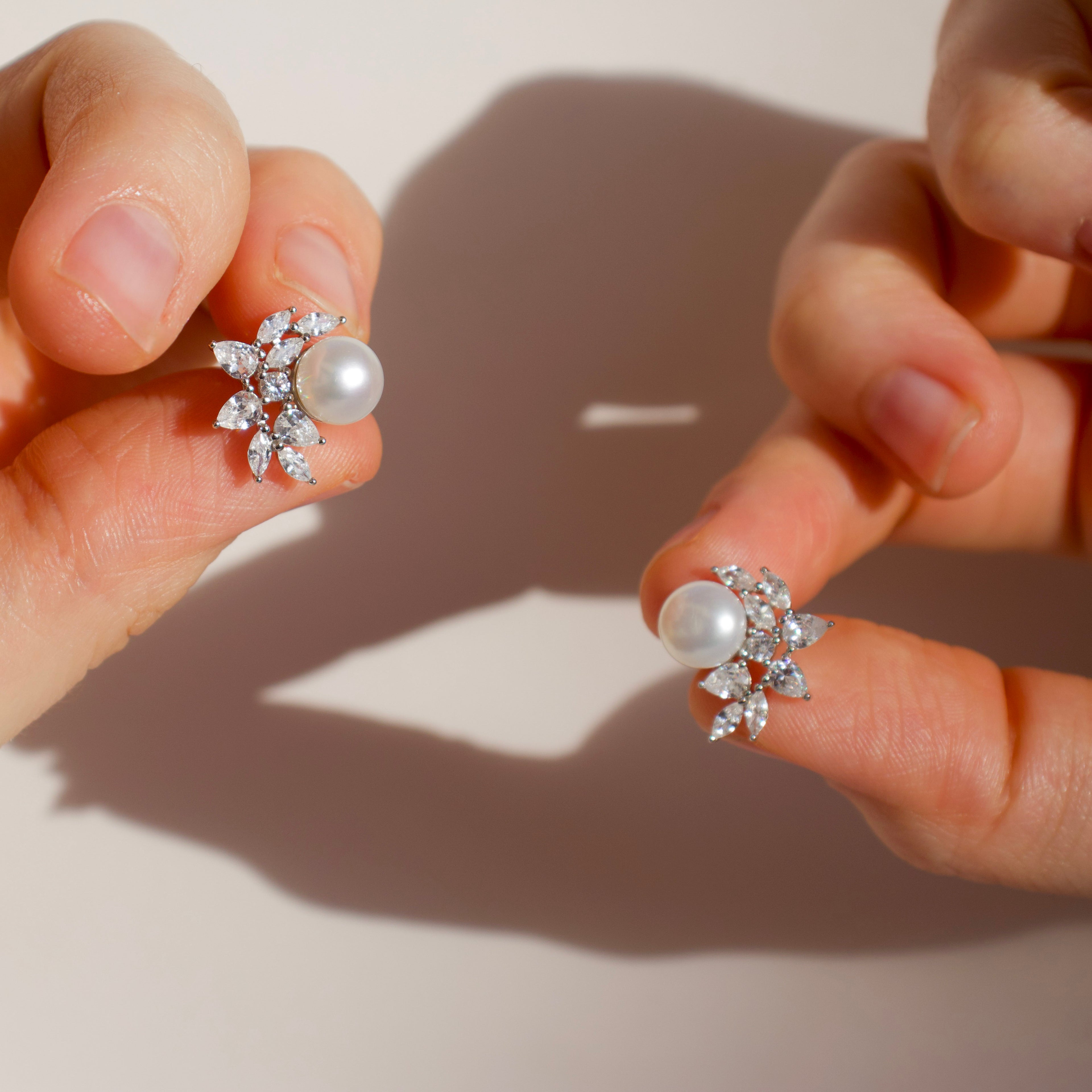 ARETES BLOOM