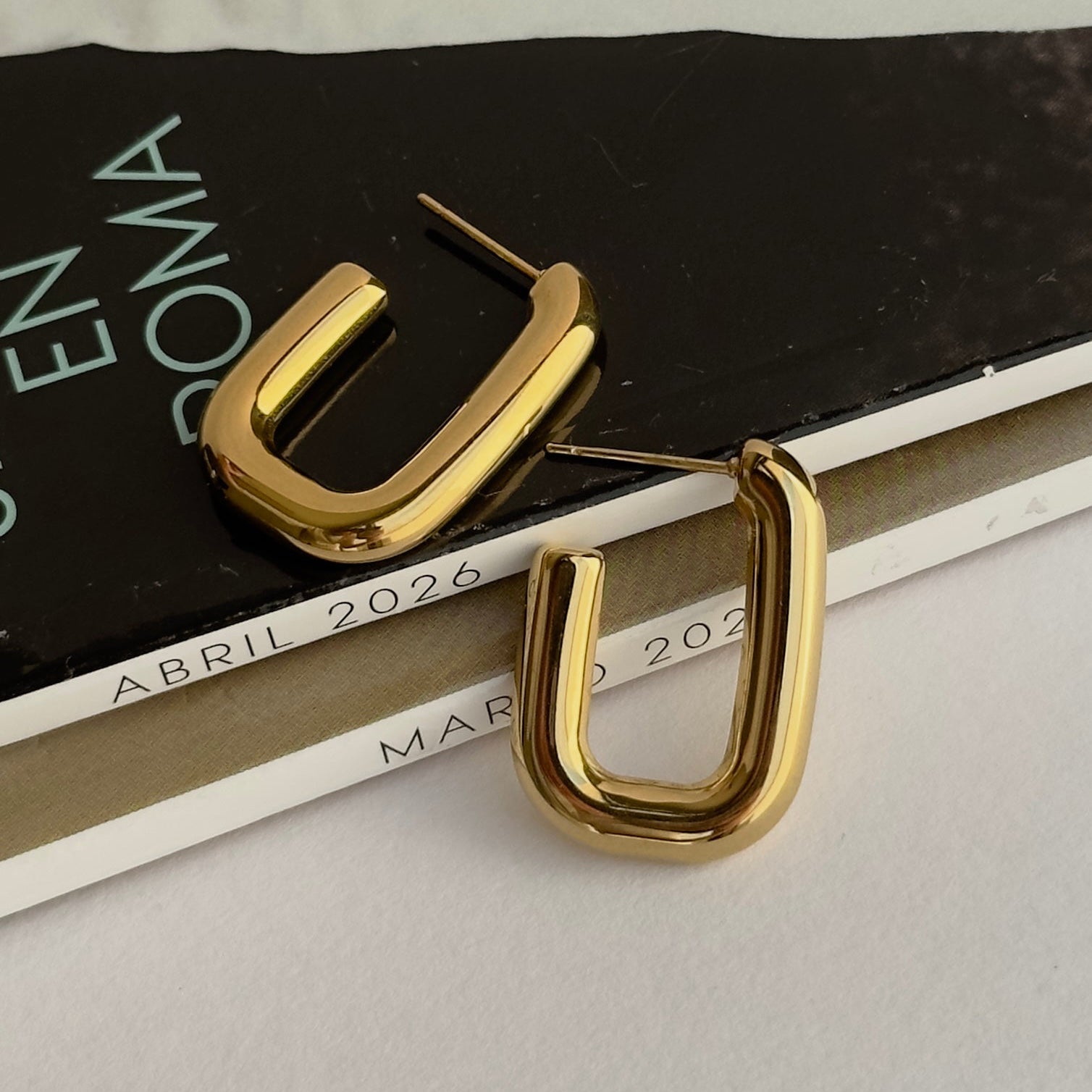 ARETES U BOLD